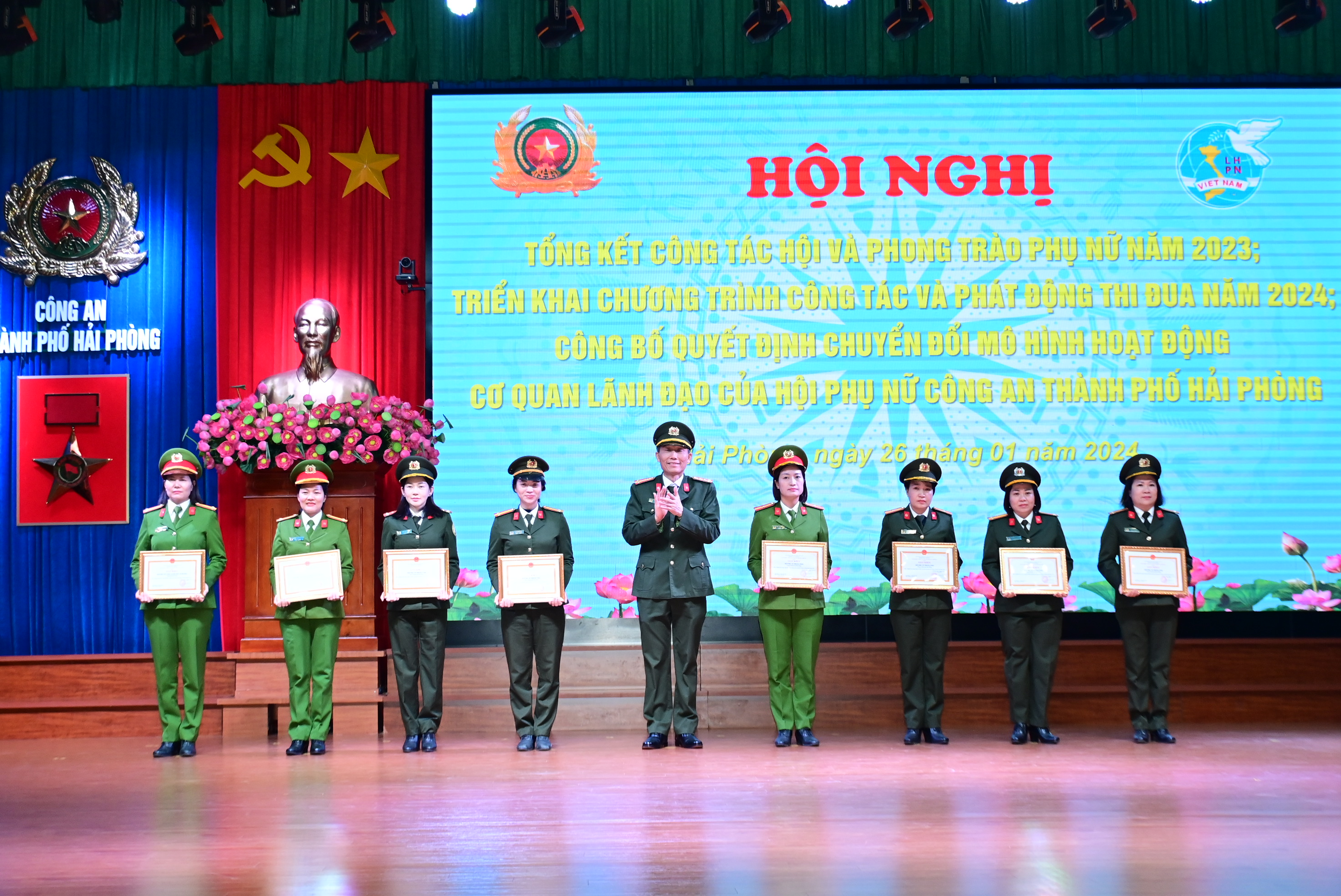 Hội phụ nữ Công an thành phố thực hiện hiệu quả các hoạt động, xã hội tình nghĩa